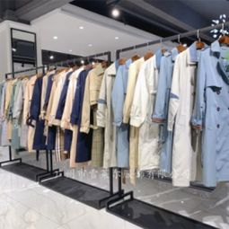 雪萊爾冬季女裝店尾貨市場進(jìn)貨技巧